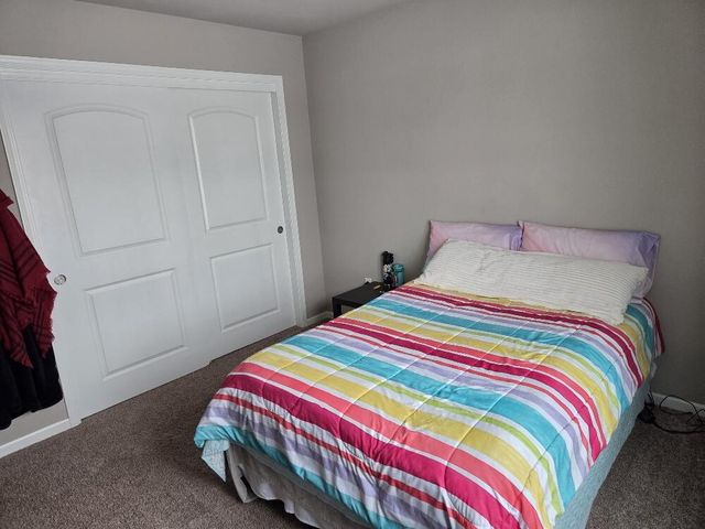 503 Pine Hollow PLACE, Watertown, WI 53094