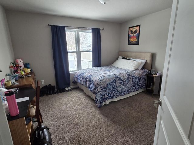 503 Pine Hollow PLACE, Watertown, WI 53094