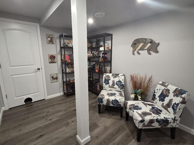 503 Pine Hollow PLACE, Watertown, WI 53094