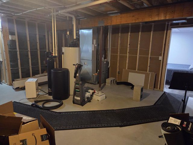 503 Pine Hollow PLACE, Watertown, WI 53094