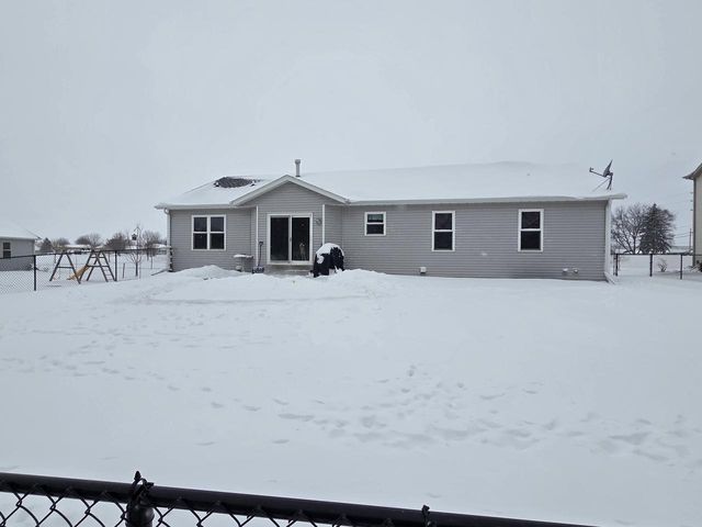 503 Pine Hollow PLACE, Watertown, WI 53094