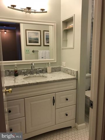 2276 CARTBRIDGE RD, Falls Church, VA 22043