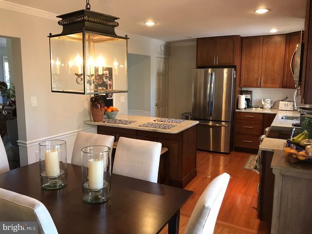 2276 CARTBRIDGE RD, Falls Church, VA 22043