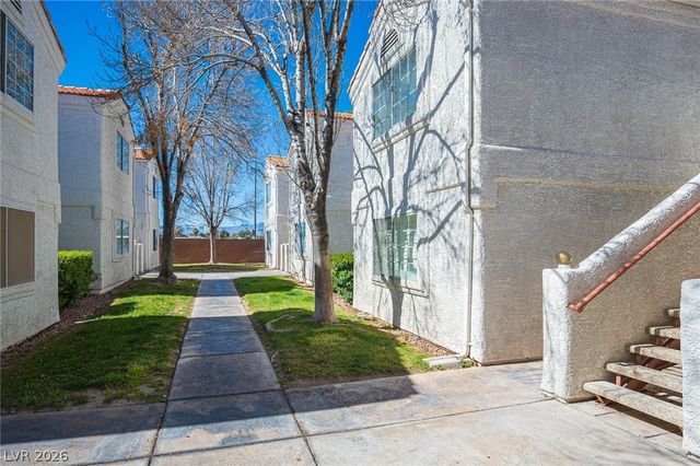 1800 Edmond Street 207, Las Vegas, NV 89146