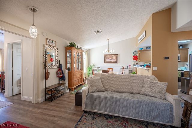 1800 Edmond Street 207, Las Vegas, NV 89146