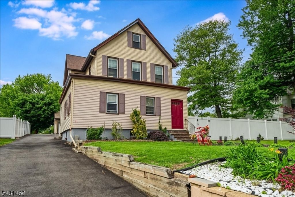 11 Alps Rd, Wayne Twp., NJ 07470 — photo 2