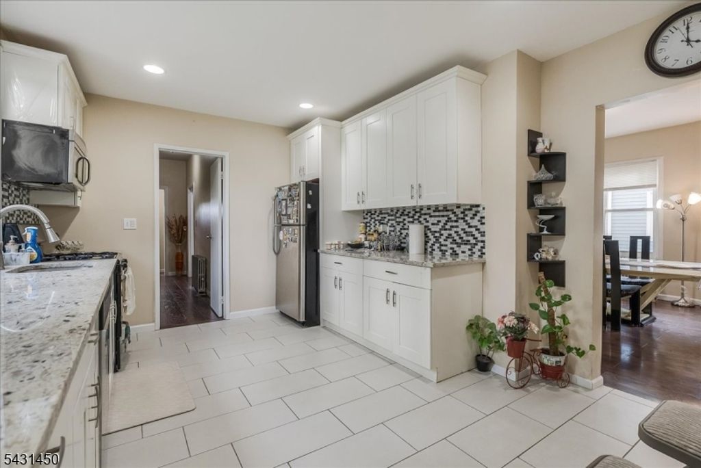 11 Alps Rd, Wayne Twp., NJ 07470 — photo 3