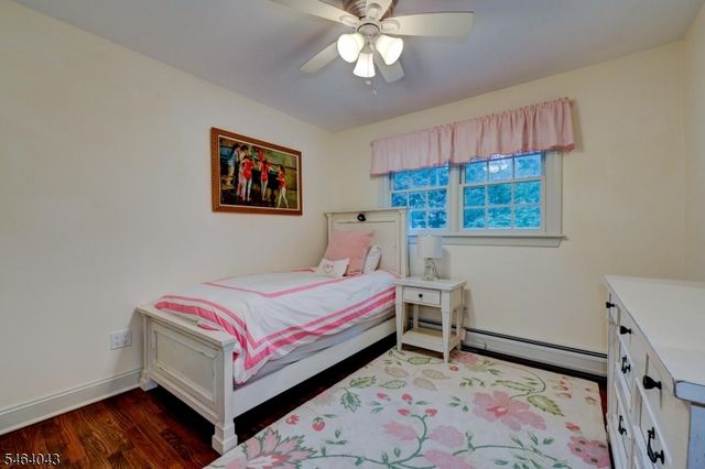 44 Northview Dr, Morris Plains Boro, NJ 07950