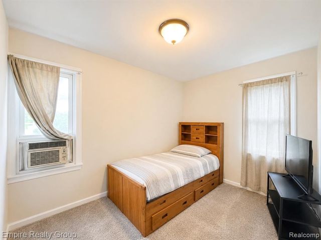 12852 Wormer, Redford, MI 48239