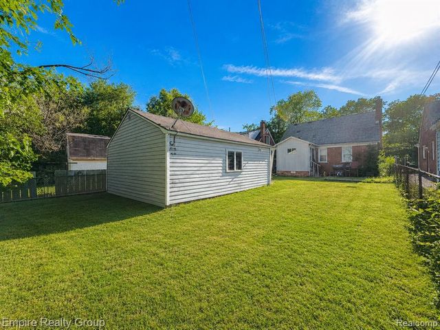 12852 Wormer, Redford, MI 48239