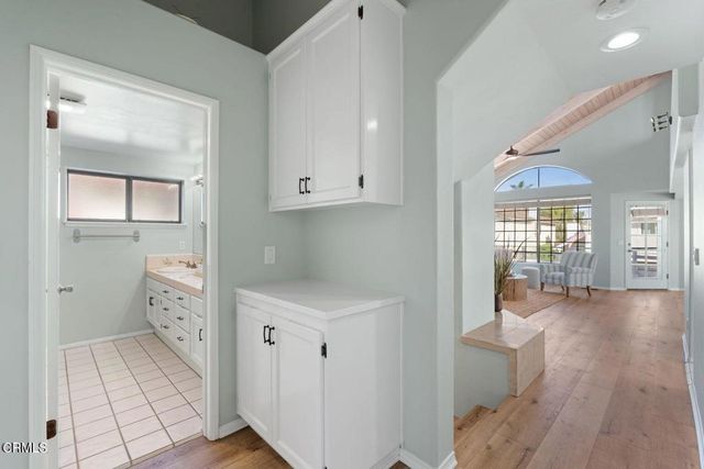 5120 Seabreeze Way, Oxnard, CA 93035