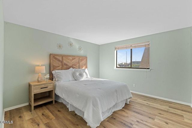 5120 Seabreeze Way, Oxnard, CA 93035