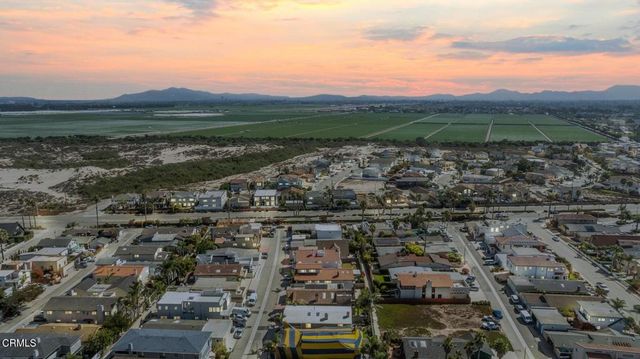 5120 Seabreeze Way, Oxnard, CA 93035