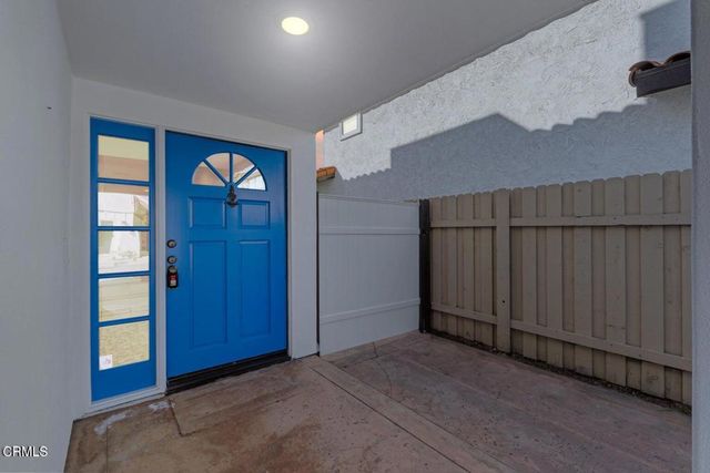 5120 Seabreeze Way, Oxnard, CA 93035