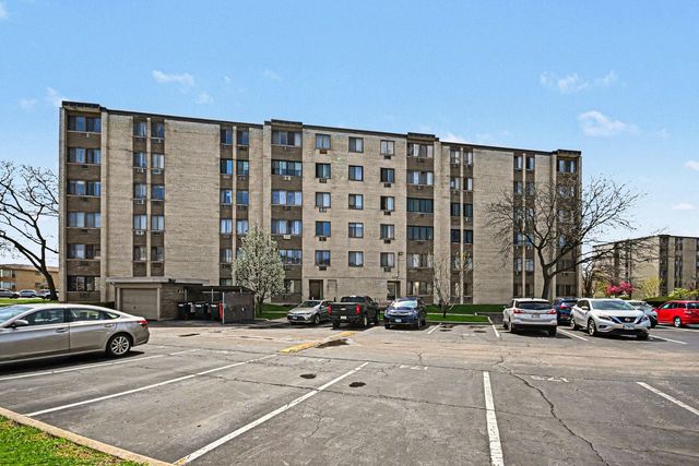 9720 S Pulaski Road 102, Oak Lawn, IL 60453