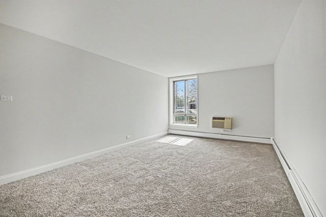 9720 S Pulaski Road 102, Oak Lawn, IL 60453