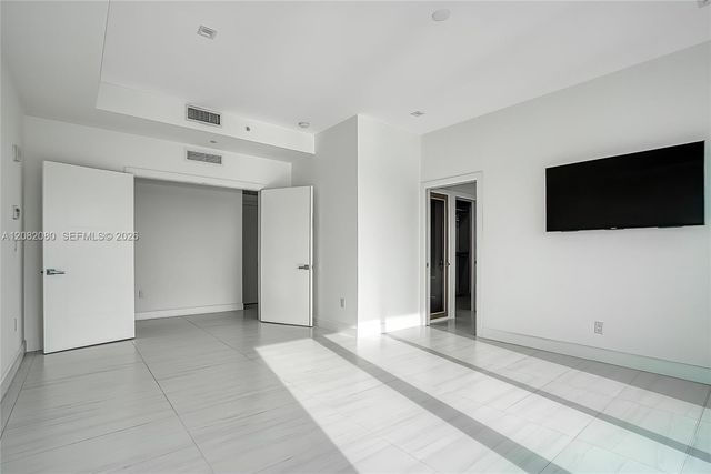 6100 N Ocean Drive 2N, Hollywood, FL 33019