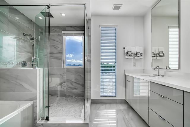 6100 N Ocean Drive 2N, Hollywood, FL 33019