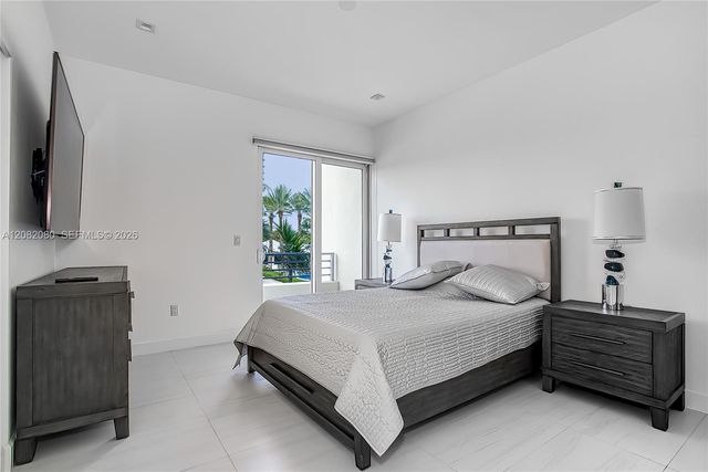 6100 N Ocean Drive 2N, Hollywood, FL 33019