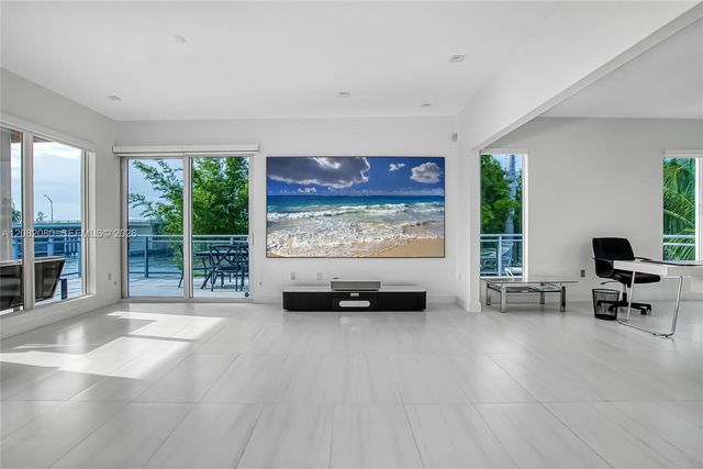 6100 N Ocean Drive 2N, Hollywood, FL 33019