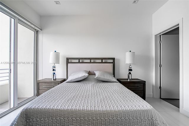 6100 N Ocean Drive 2N, Hollywood, FL 33019