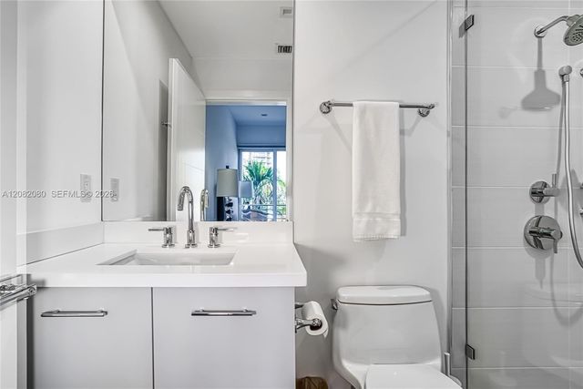 6100 N Ocean Drive 2N, Hollywood, FL 33019