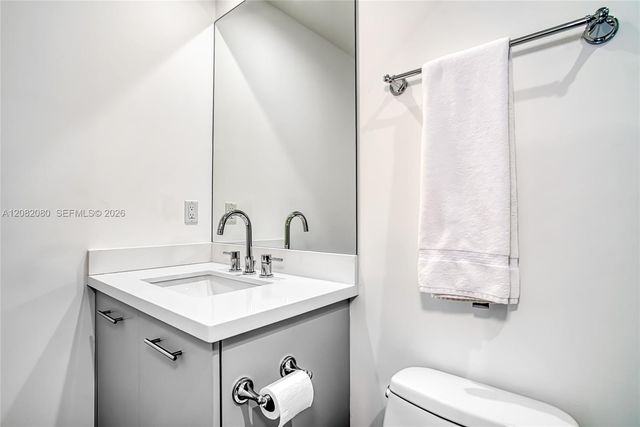 6100 N Ocean Drive 2N, Hollywood, FL 33019