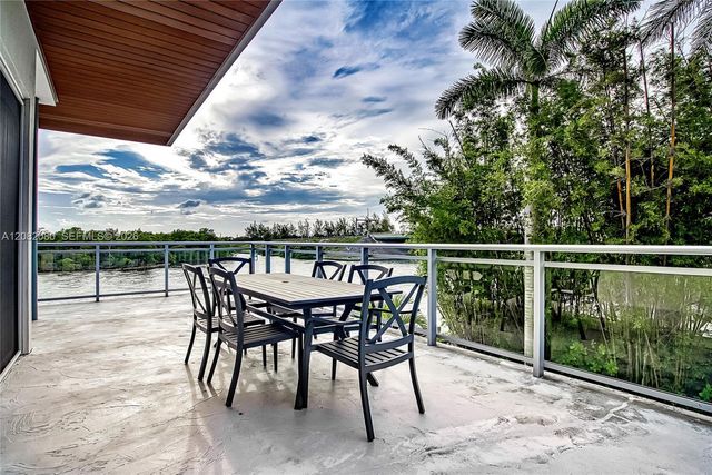 6100 N Ocean Drive 2N, Hollywood, FL 33019