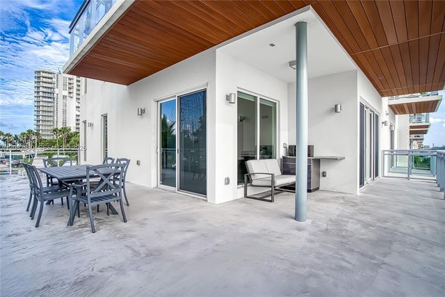 6100 N Ocean Drive 2N, Hollywood, FL 33019