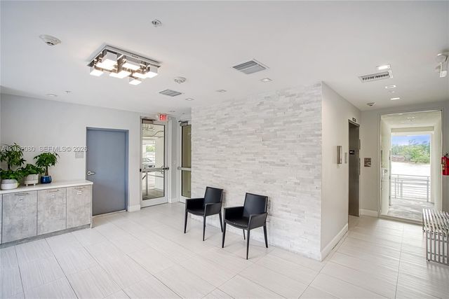 6100 N Ocean Drive 2N, Hollywood, FL 33019