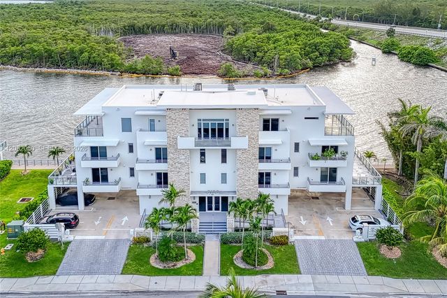 6100 N Ocean Drive 2N, Hollywood, FL 33019