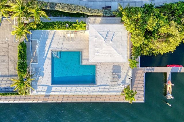 6100 N Ocean Drive 2N, Hollywood, FL 33019