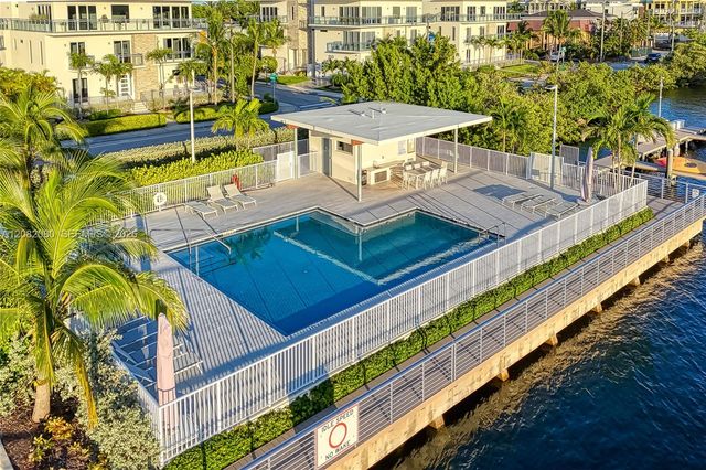 6100 N Ocean Drive 2N, Hollywood, FL 33019