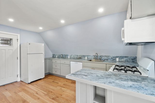 55 Elton Avenue 3, Watertown, MA 02472
