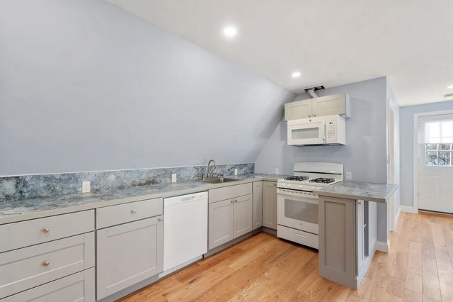 55 Elton Avenue 3, Watertown, MA 02472