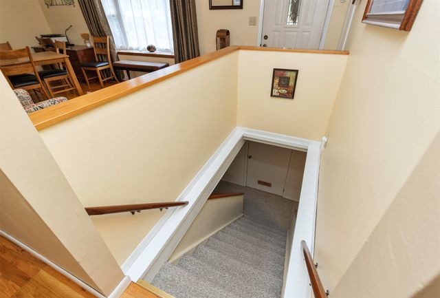 219 Palomino Parkway, Des Moines, IA 50320