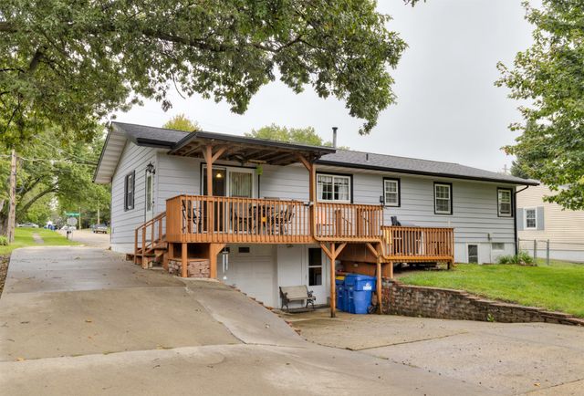 219 Palomino Parkway, Des Moines, IA 50320