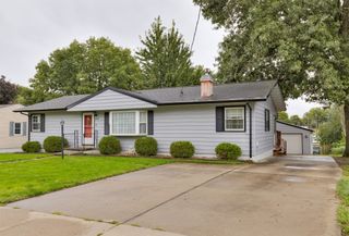 219 Palomino Parkway, Des Moines, IA 50320