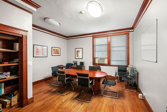 35 Middlesex Street, Cambridge, MA 02140