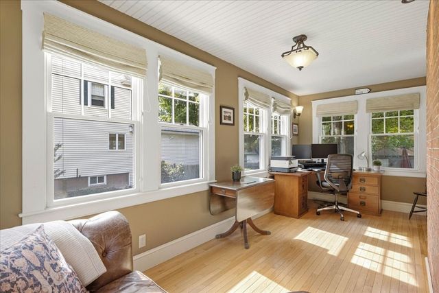 103 Lewis Ave, Walpole, MA 02081