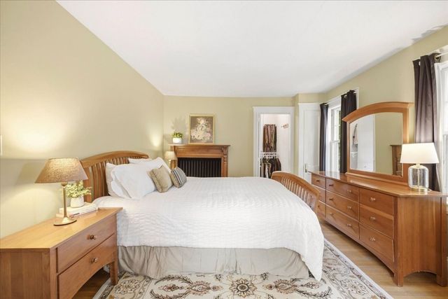 103 Lewis Ave, Walpole, MA 02081