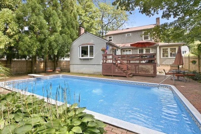 103 Lewis Ave, Walpole, MA 02081