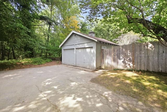 103 Lewis Ave, Walpole, MA 02081