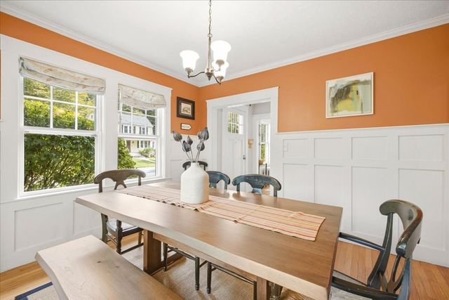103 Lewis Ave, Walpole, MA 02081