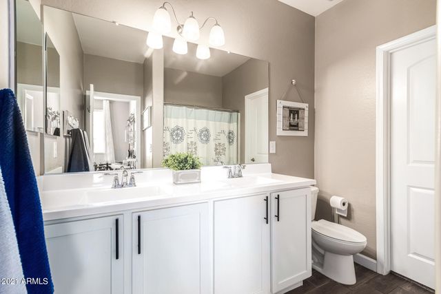 240 W JUNIPER Avenue 1175, Gilbert, AZ 85233