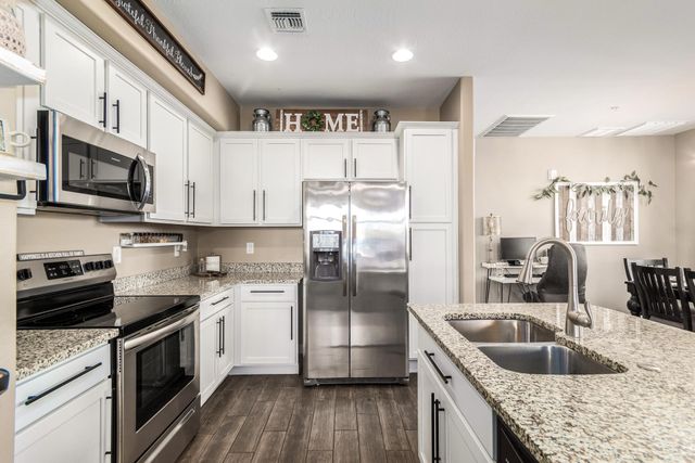 240 W JUNIPER Avenue 1175, Gilbert, AZ 85233