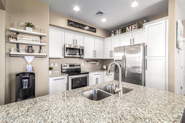 240 W JUNIPER Avenue 1175, Gilbert, AZ 85233