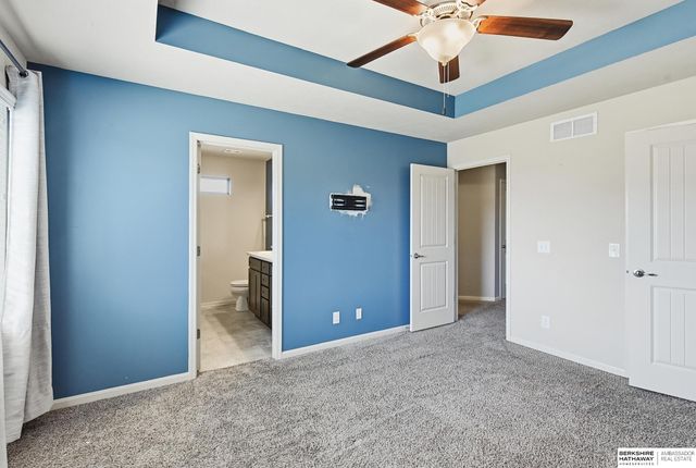 8162 S 186th Street, Omaha, NE 68136