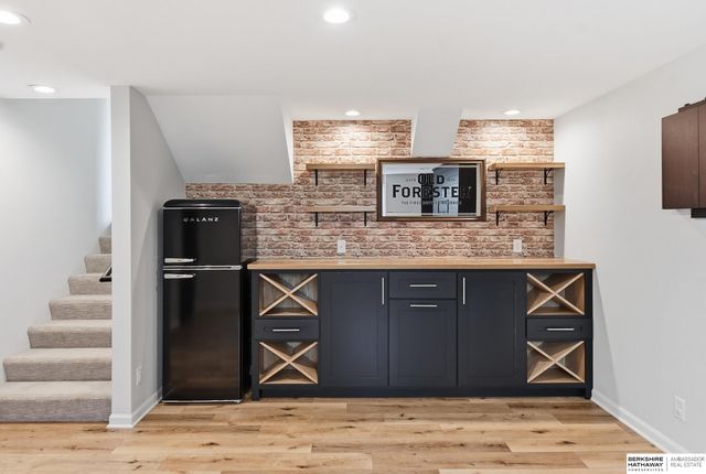 8162 S 186th Street, Omaha, NE 68136