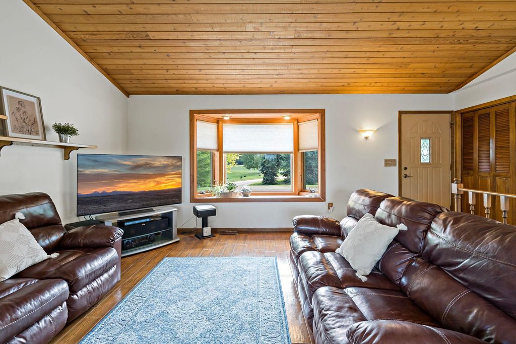 17222 Deerwood Lane, Jordan, MN 55352 — photo 4